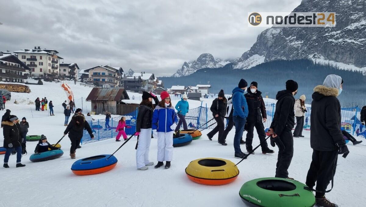 Riaperto oggi dopo 2 anni il Parco divertimenti sulla neve di Sappada 'Nevelandia' - 