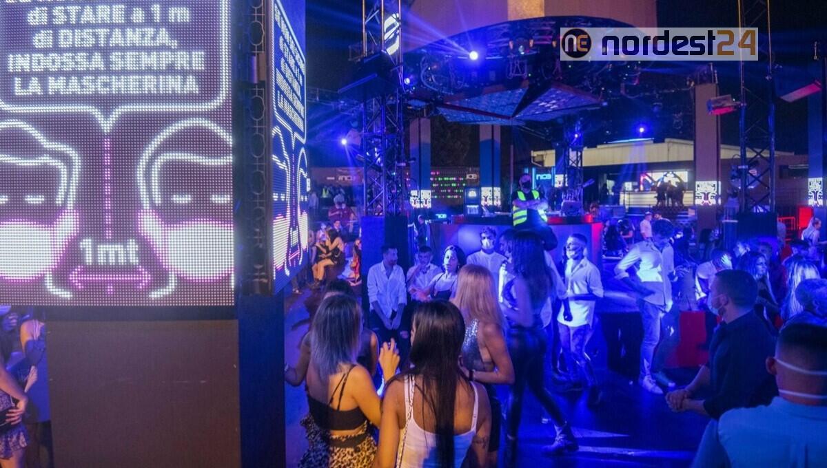 Discoteche chiuse, la rabbia dei titolari: "Assurdo senza preavviso, è il colpo di grazia" - 