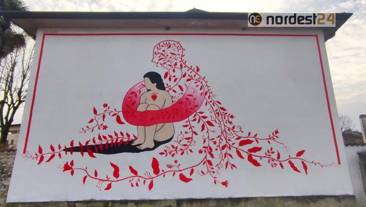 Cervignano: terminato il murales alla Sarcinelli - 