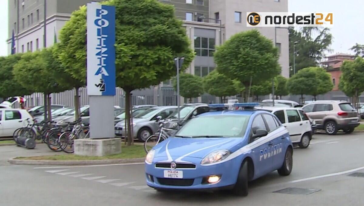 Foglio di via per 3 anni alla coppia di medici, uno dei quali in quarantena, che hanno raggiunto Pordenone per manifestazione “no vax” - 