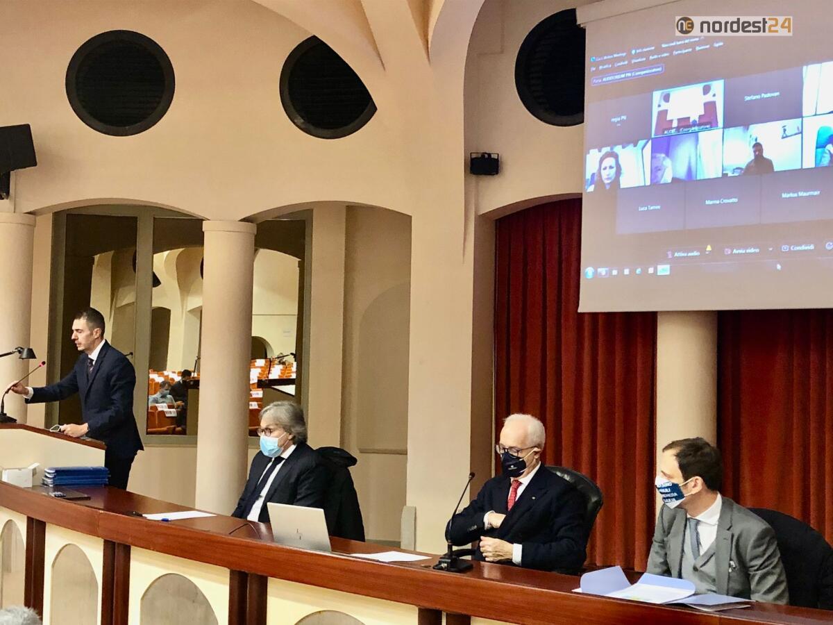 Firmato il protocollo d'intesa per lo sviluppo dei Distretti del Commercio della Destra Tagliamento - 