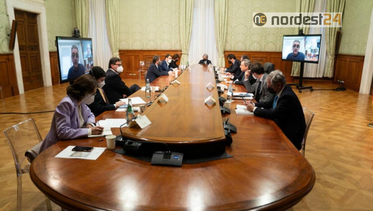 Approvato il nuovo decreto: stop quarantena ai vaccinati da meno di 4 mesi e a quelli con dose booster - 