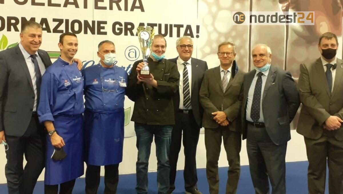 Alla mostra Internazionale del gelato trionfa il Friulano Marco Battistutta, 32enne di Dolegnano - 