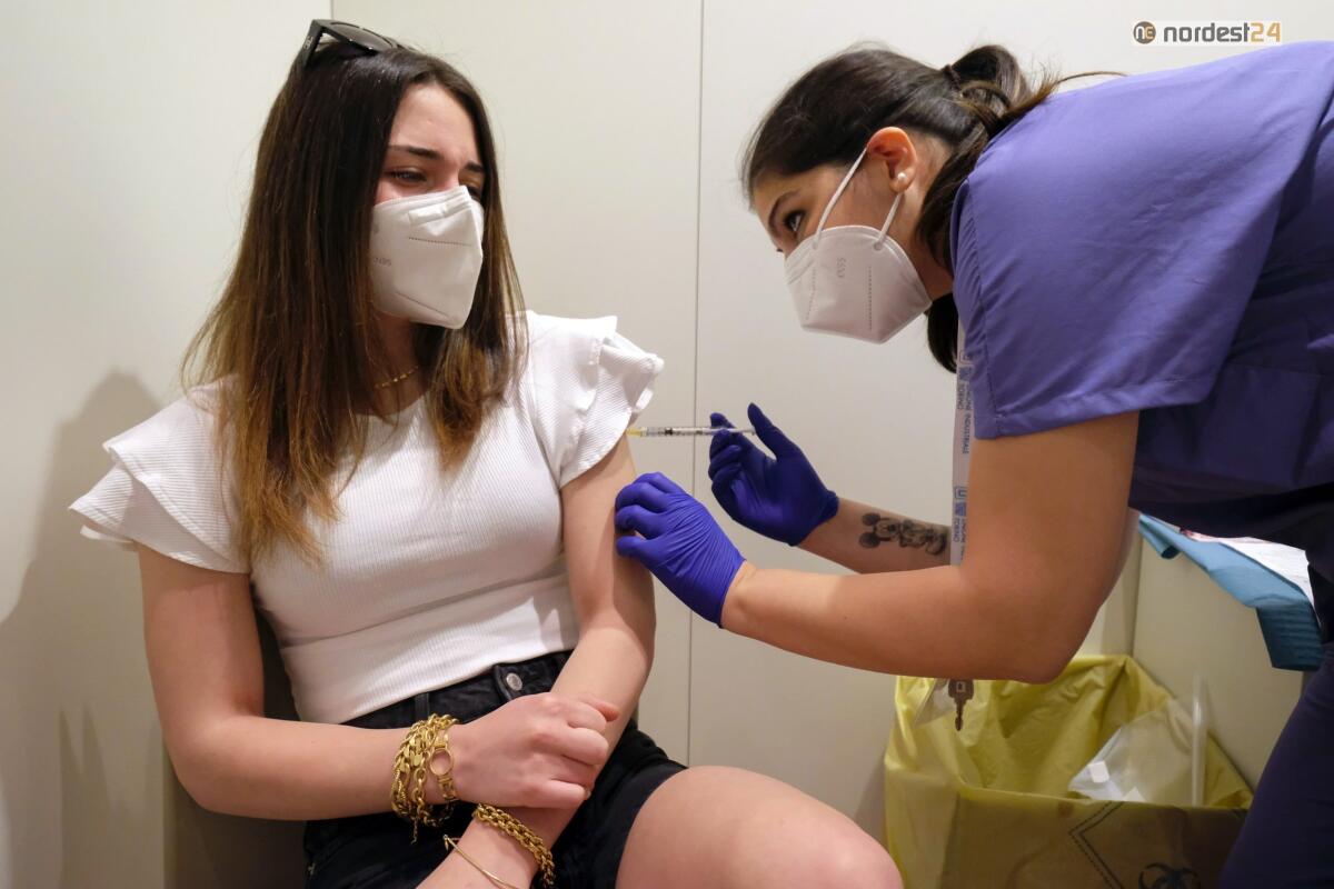 Vaccino, oggi si riunisce Cts dell'Aifa sulla fascia 5-11 anni - 