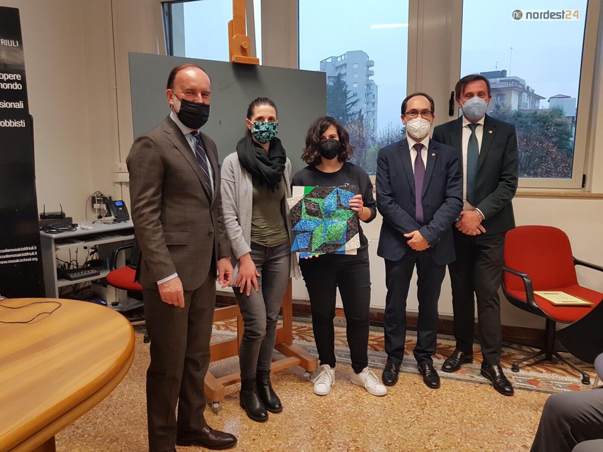 Il ricordo di Nemo Gonano un premio per un allievo mosaicista - 