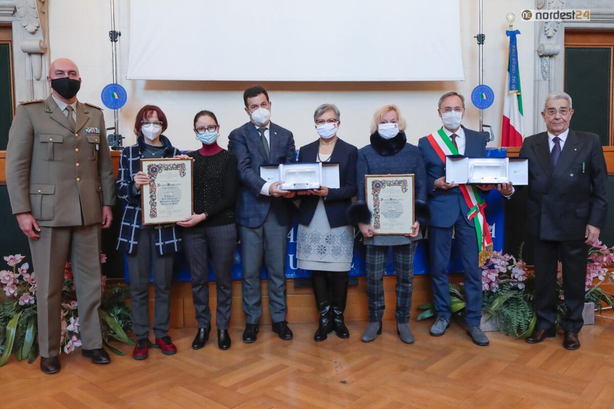 Consegnati oggi a Palazzo D'Aronco i Premi Bontà 2021 dell'Unci all'Enpa e all'Aido Fvg - 