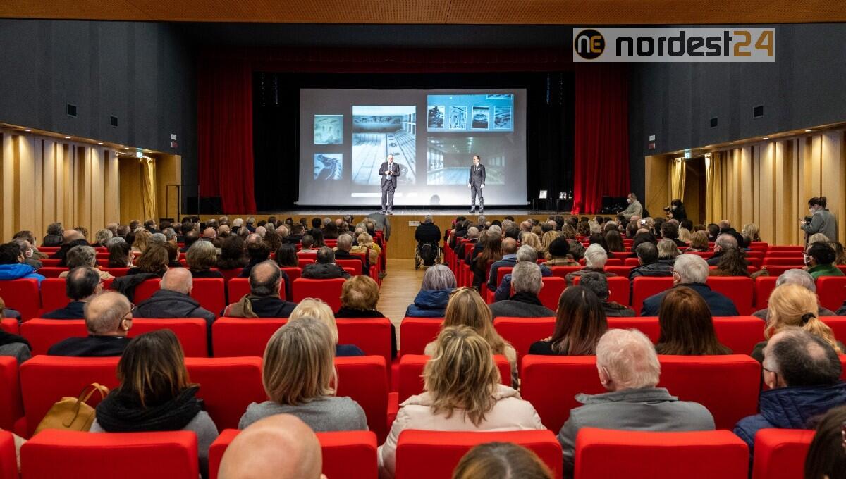 Festeggiato il centenario della Scuola Mosaicisti del Friuli - 