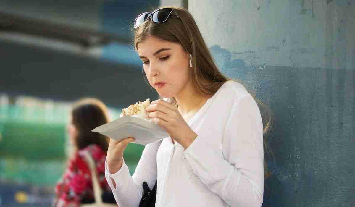 La pandemia cambia i pasti dei giovani, disagio per 1 su 5 - 