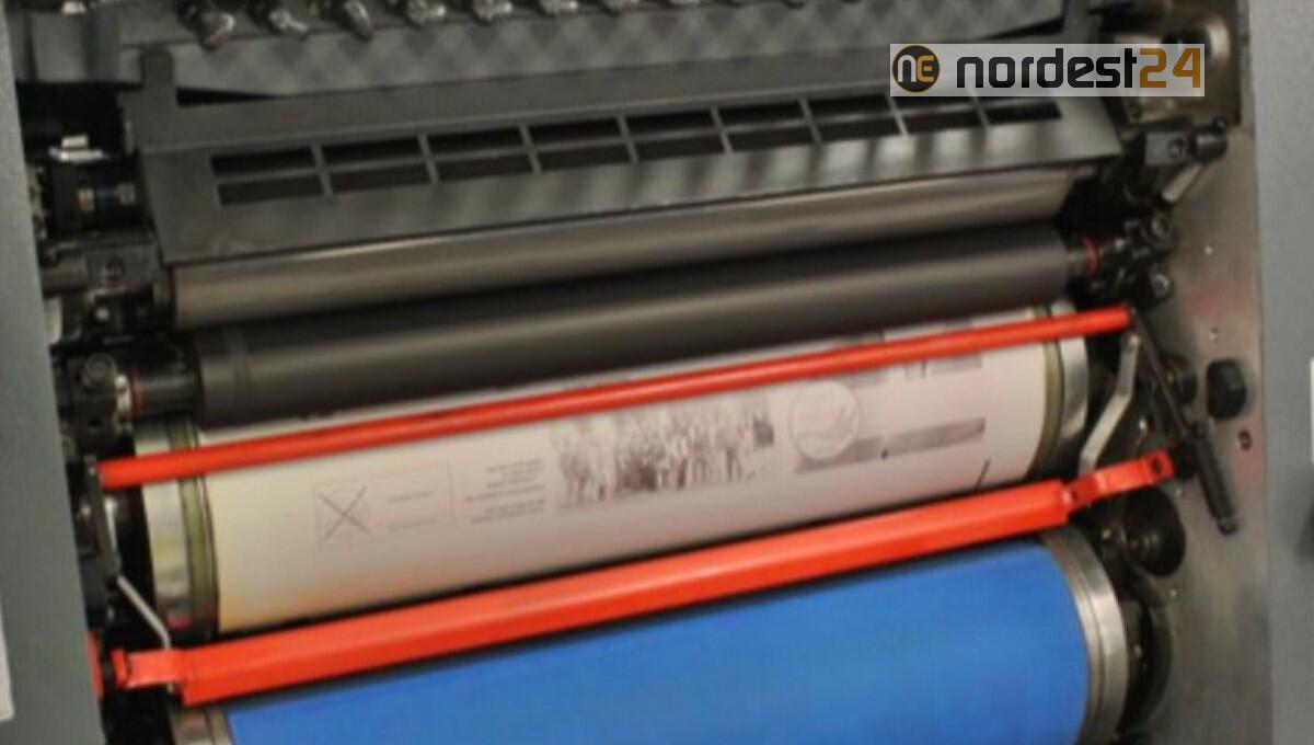 15enne si amputa un dito pulendo un macchinario in una scuola superiore - 