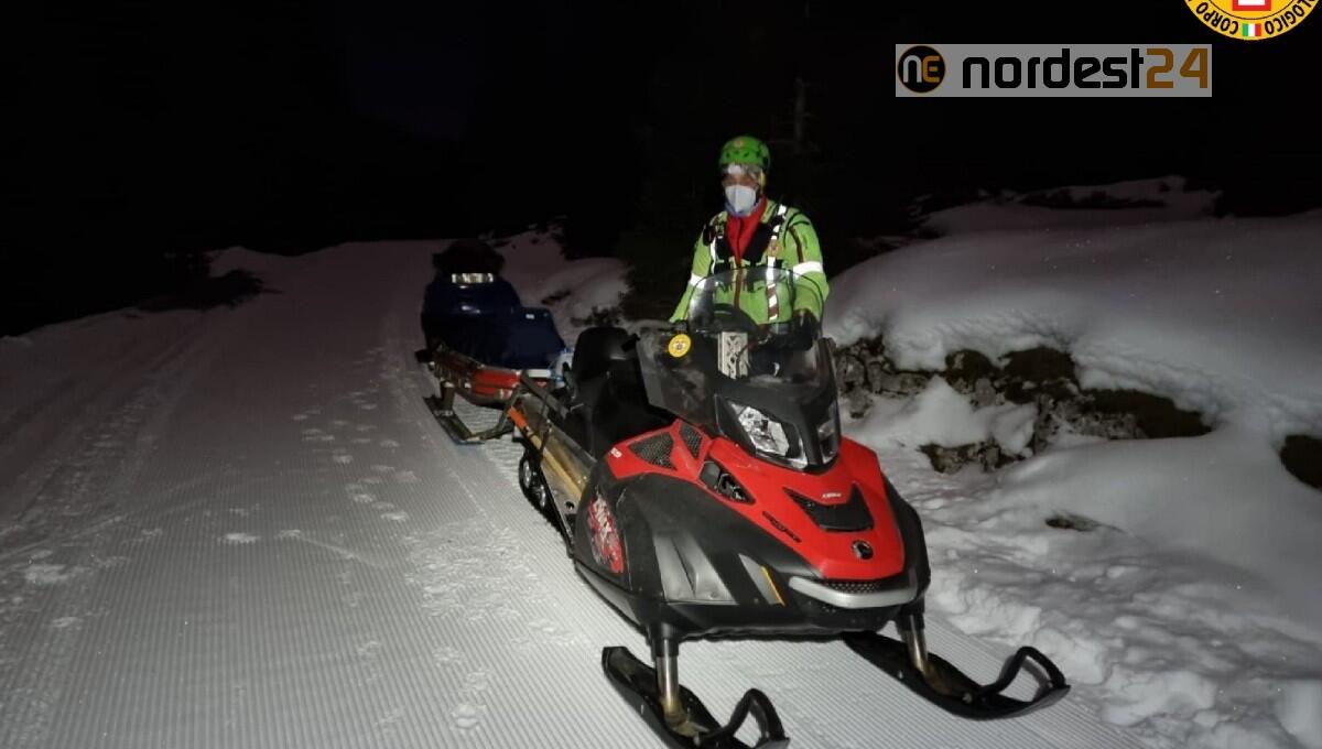 Fondista ritrovato nella notte, dopo il mancato rientro - 