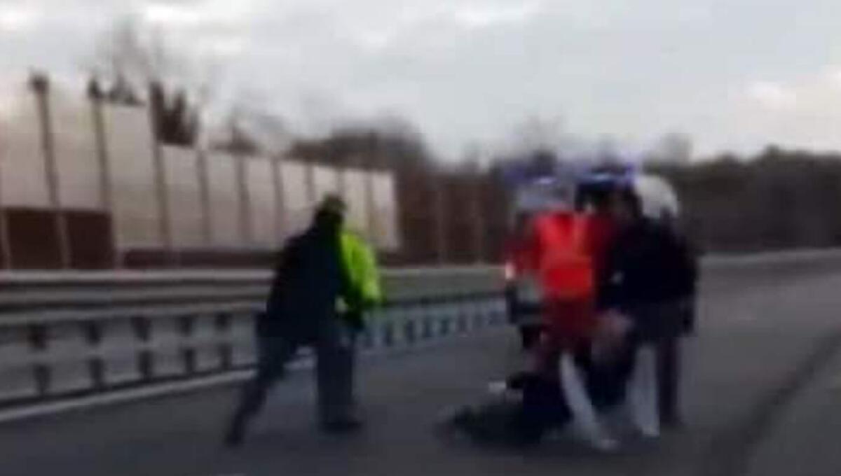 Contromano sul raccordo autostradale: decine di chilometri ad oltre 160 km/h - 