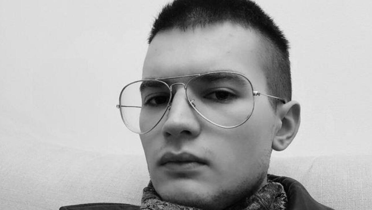 Trovato senza vita in casa a 23 anni: si pensa a un malore - 