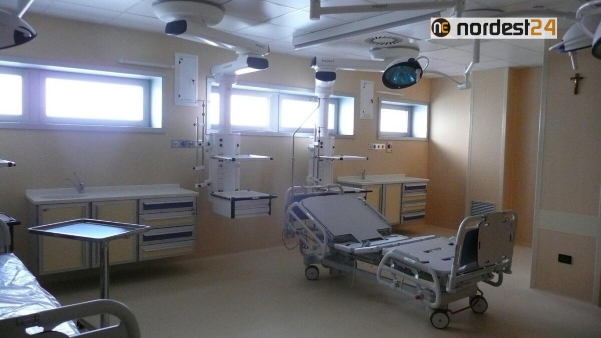 Covid, in Fvg calano i ricoveri: 2 persone in terapia intensiva, 126 in altri reparti - 