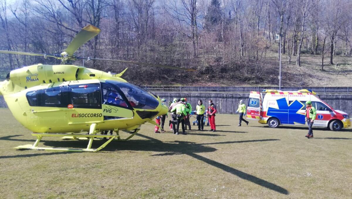 Soccorso un escursionista nella catena del Raut, in comune di Frisanco - 