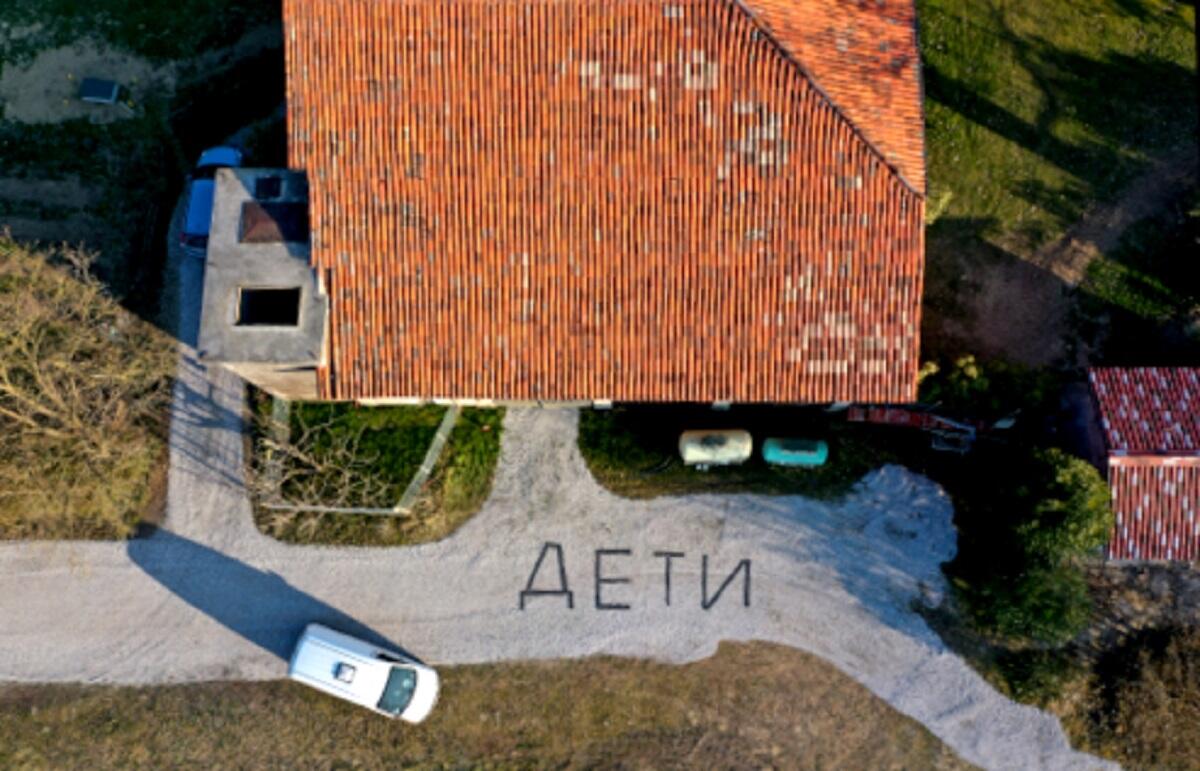 In Friuli l'artista newyorkese Mary Bluestocking a sostegno dei bambini Ucraini  - 