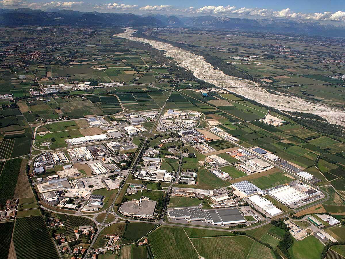 Moretuzzo: «La Regione prenda posizione sull’ampliamento della Kronospan» - 