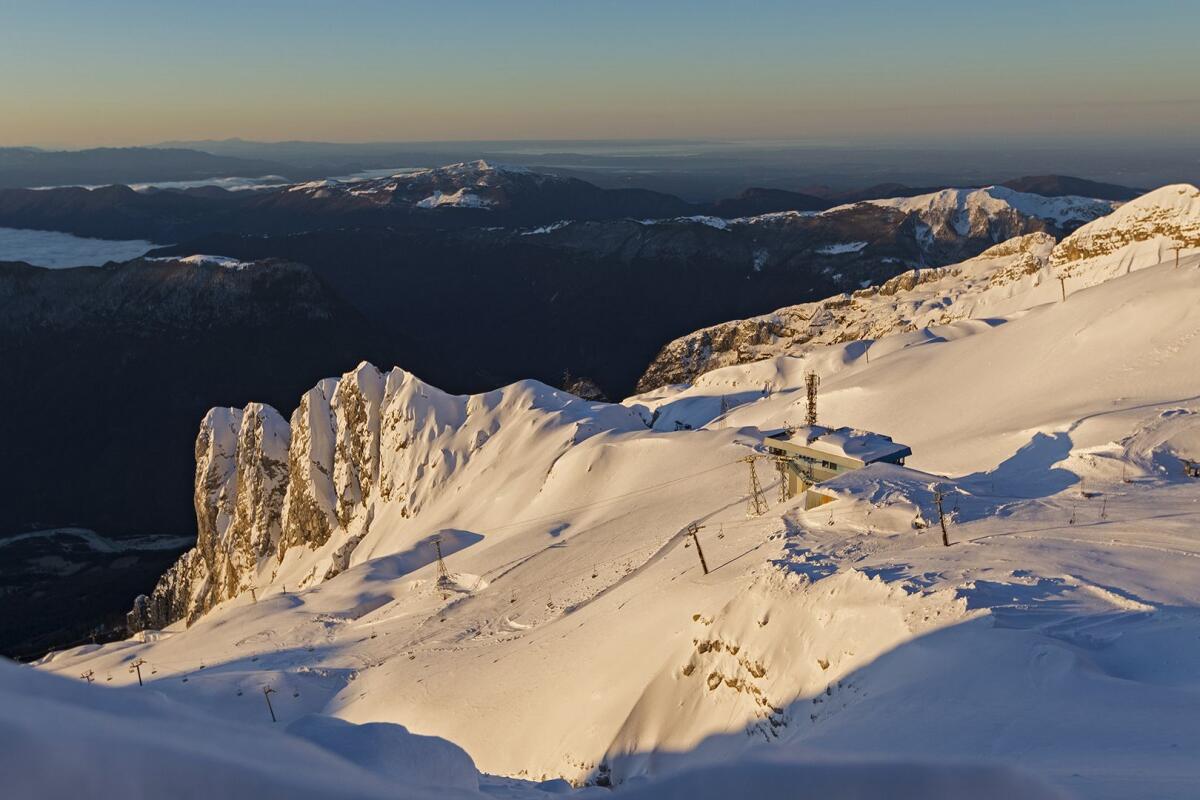 Riapre da domani il collegamento neve tra Sella Nevea e Bovec: si potrà sciare anche sul versante sloveno - 