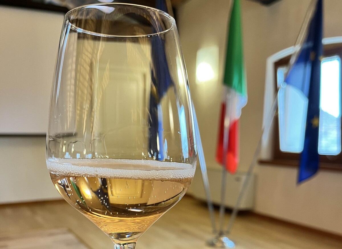 Casarsa: domani le donne pensano al futuro del vino - 