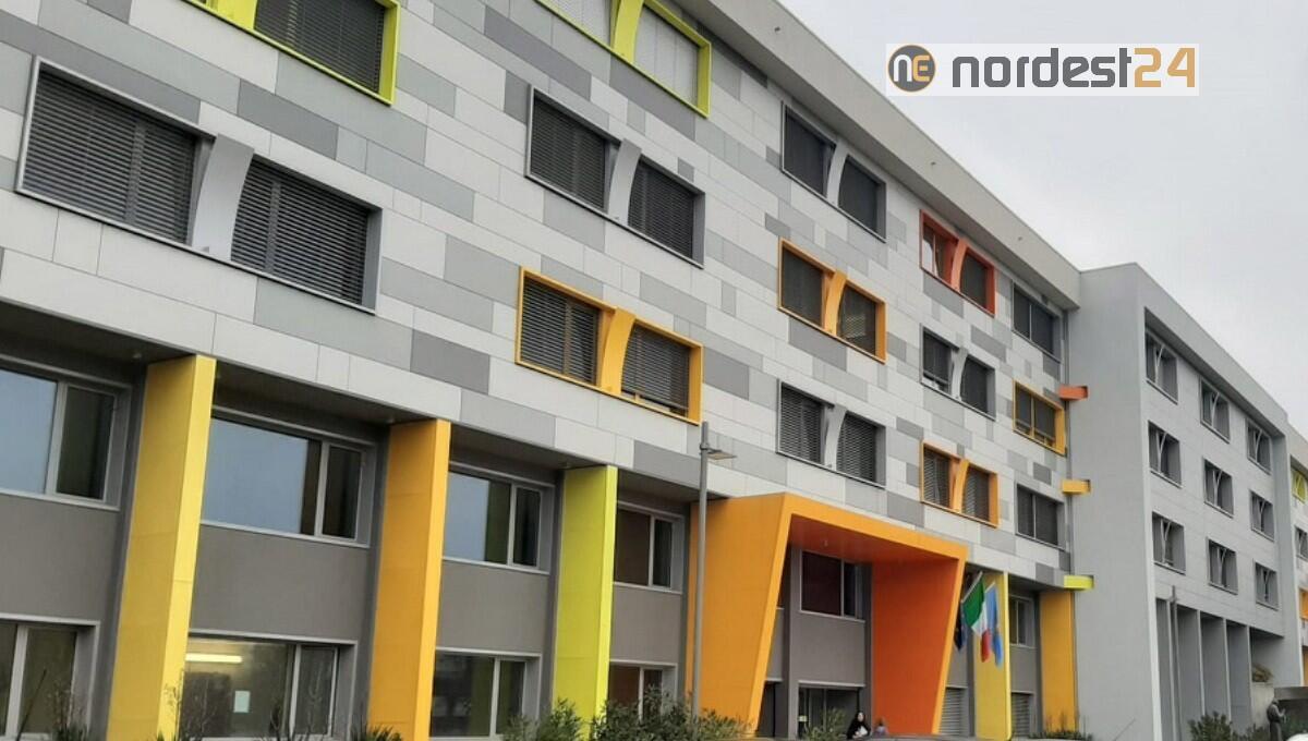 "Degrado nei servizi igienici del reparto di ostetricia dell'ospedale di San Vito al Tagliamento" - 