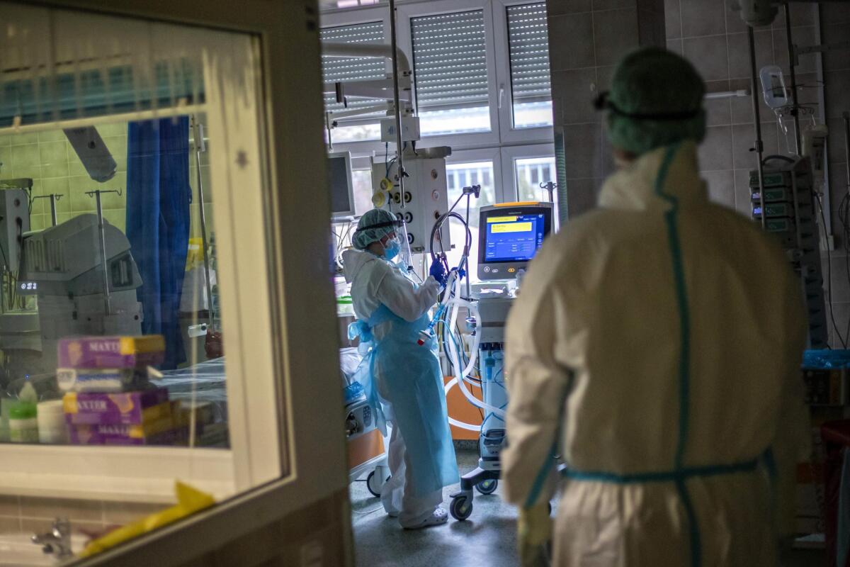 Il bollettino Covid, oggi in Fvg 273 nuovi casi e 2 decessi - 