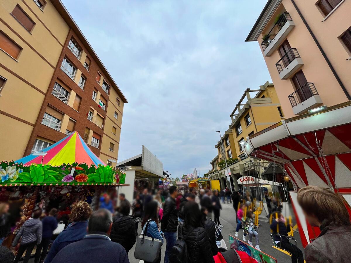 Avvio positivo per la Sagra del Vino di Casarsa, la manifestazione tornata dopo due anni di stop - 