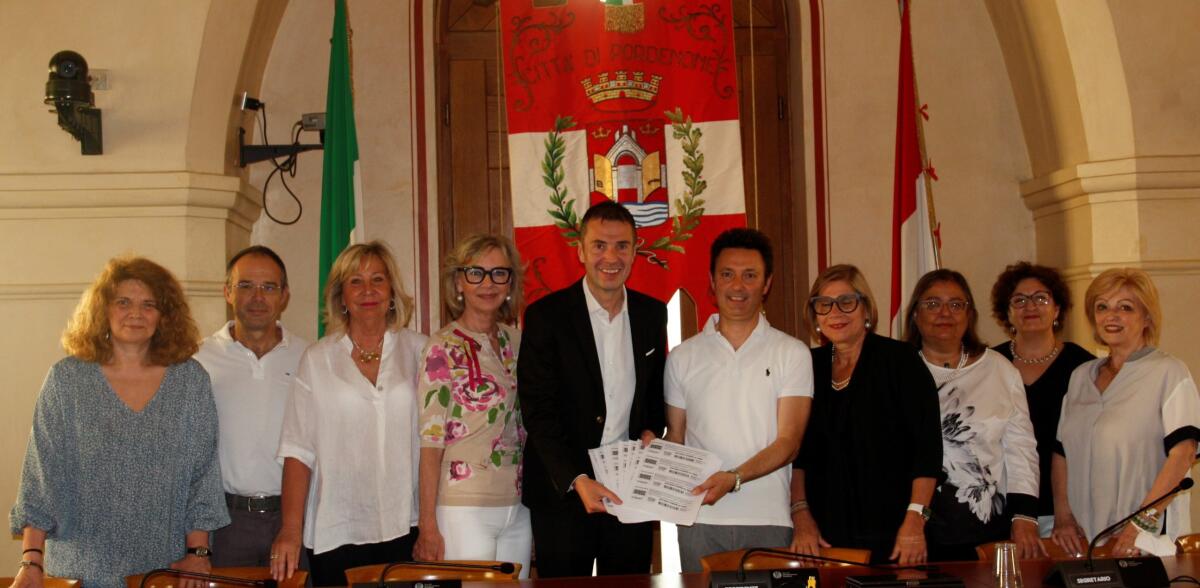 Buoni spesa per le famiglie ucraine, il dono dei Club service pordenonesi - 