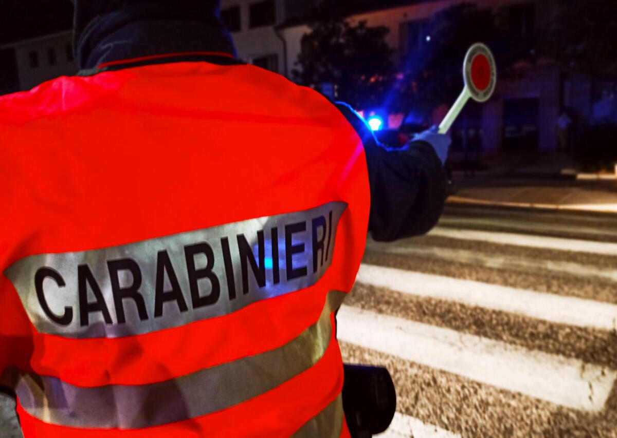 Creava microchip e svuotava i conti correnti: fermato dai Carabinieri di Aurisina - 