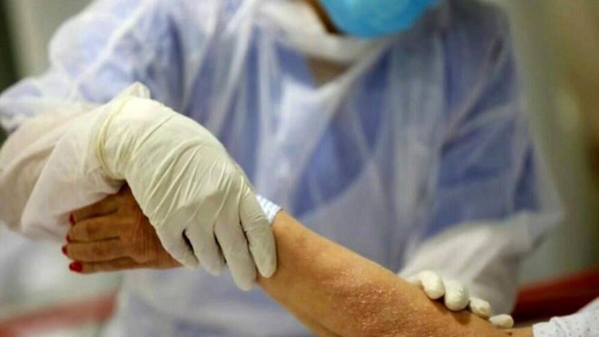 Violenze e insulti agli anziani indifesi in RSA: arrestati 3 OSS - 