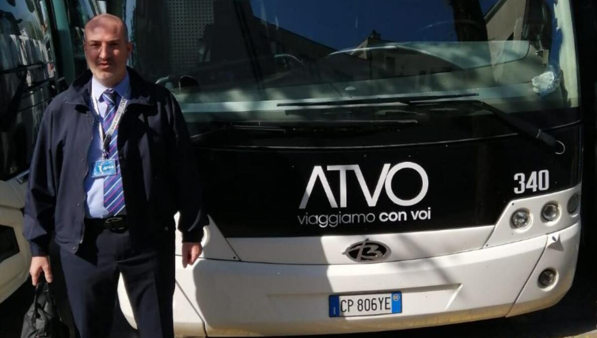 Autista Atvo salva una donna da tentato suicidio - 