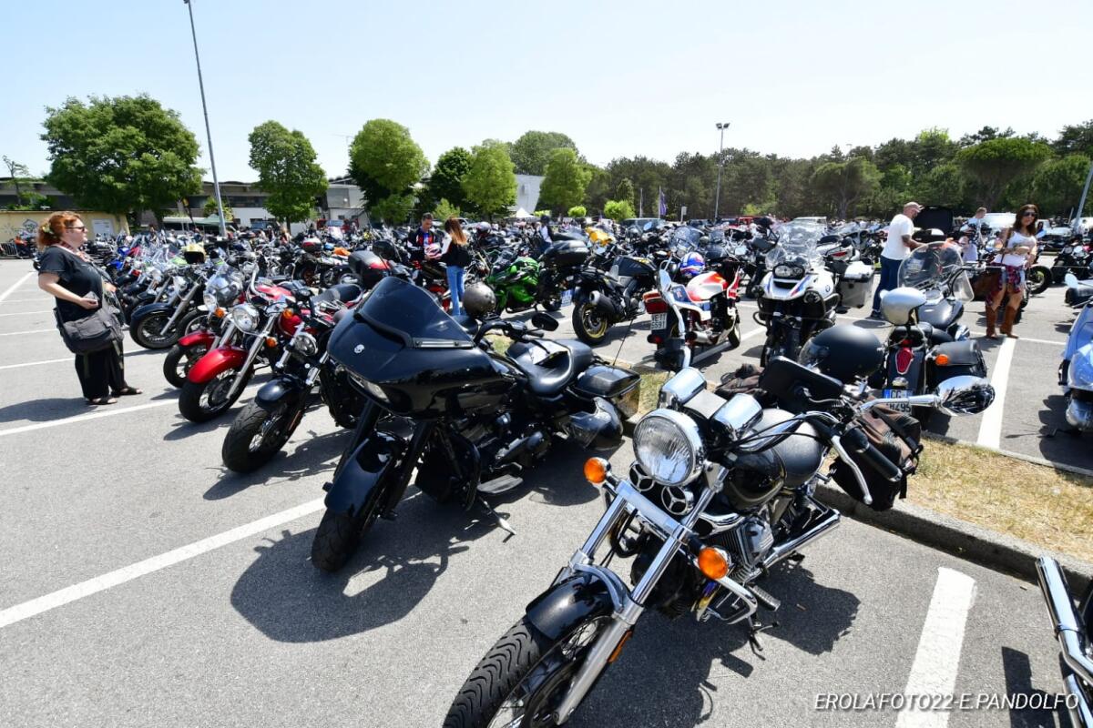 Biker Fest, è l'edizione dei record a Lignano: mai così tanti appassionati - 