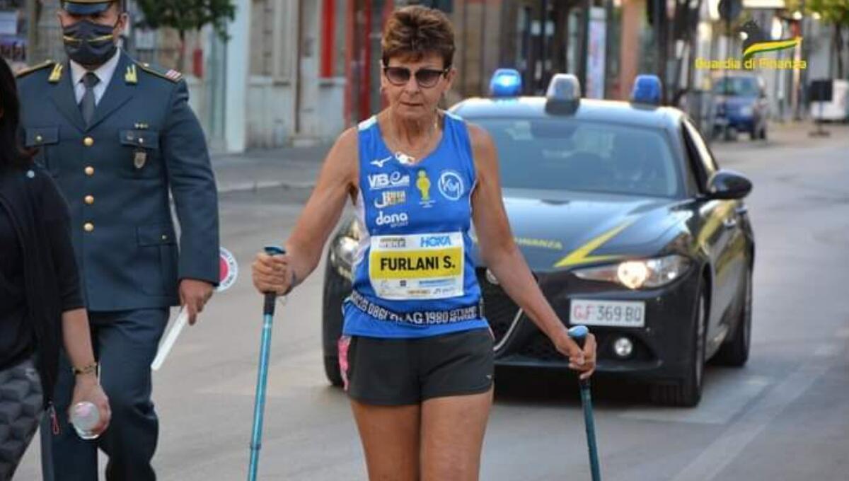 Sclerosi multipla, Silvia Furlani non molla mai: in gara scortata dalle Fiamme Gialle - 