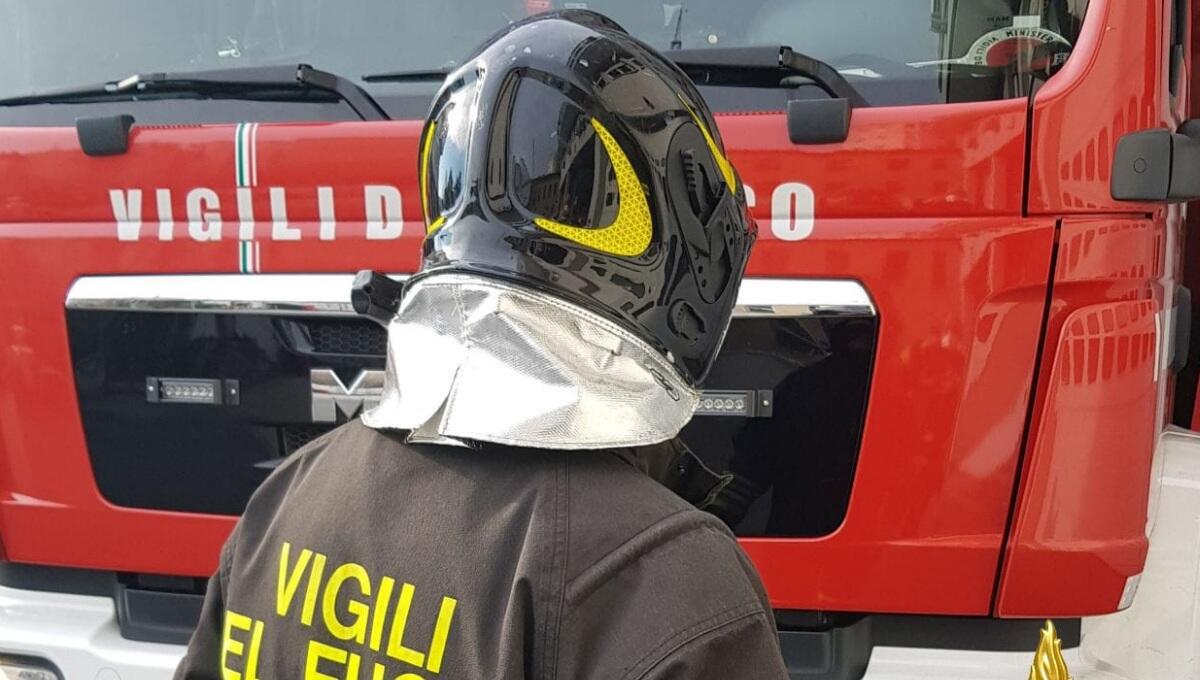 Trieste, incendio in appartamento al terzo piano: nessun ferito - 