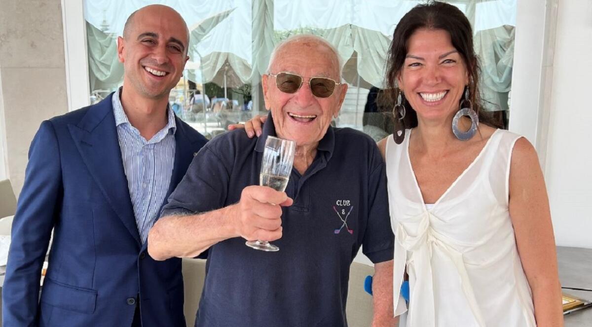 Ingegnere austriaco festeggia a Jesolo i suoi 100 anni - 