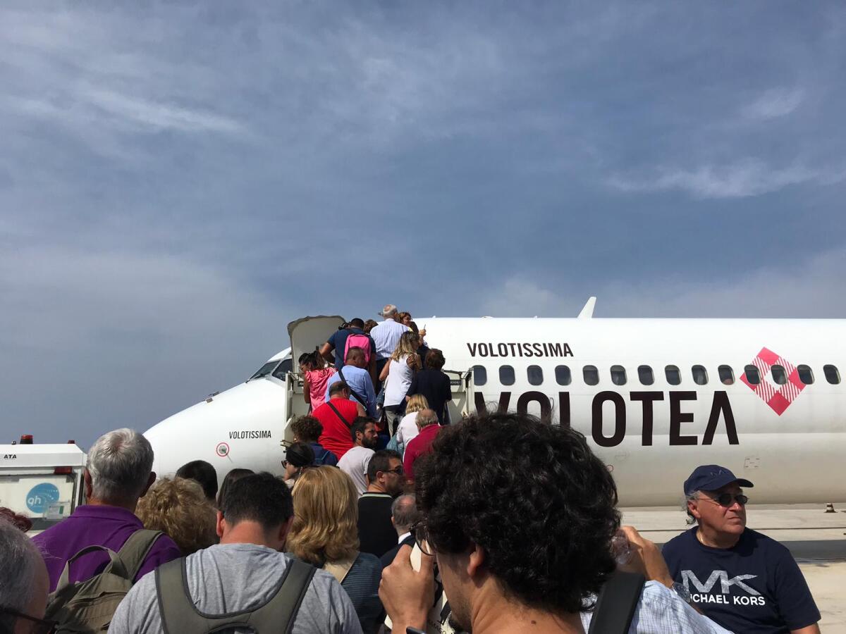 Cancellati i voli Venezia Olbia e ritorno, ai passeggeri 250 euro - 