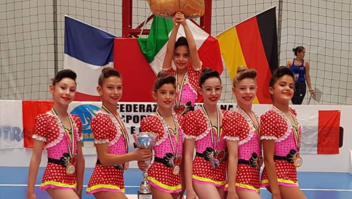 Ginnaste friulane sul tetto d'Europa: a Sanremo oro per la Royal Gym - 