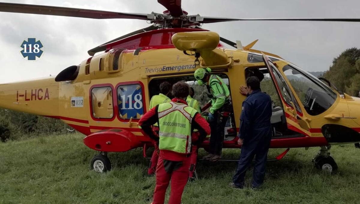 Precipita dal sentiero con la bici per 40 metri: morto 60enne - 