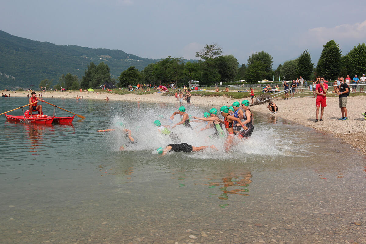 Triathlon Sprint e Aquathlon Giovanile dell’Alpago: iscrizioni fino al 19 luglio - 