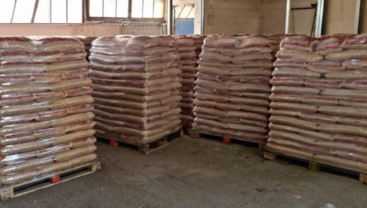 Frode in commercio, sequestrate oltre 5mila tonnellate di pellet - 