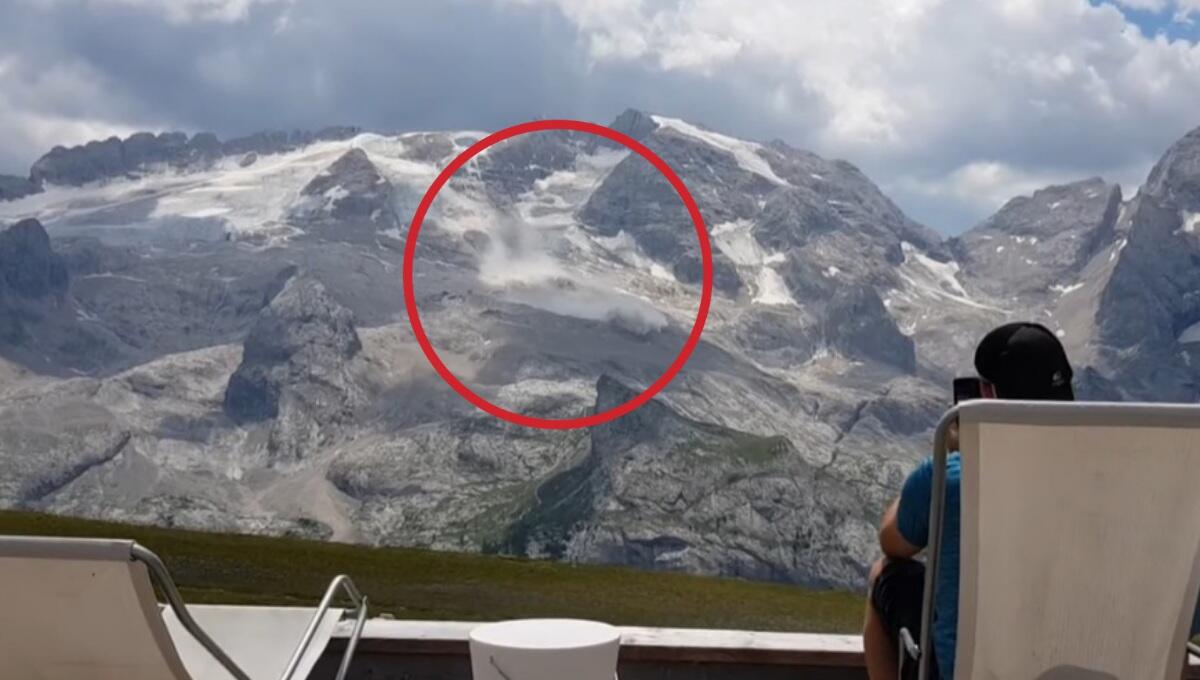 Blocco di ghiaccio crolla sulla Marmolada: 6 morti, 8 feriti e 12 dispersi - 