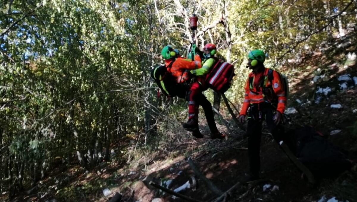 Tre escursionisti veneti si perdono: soccorsi a Erto - 