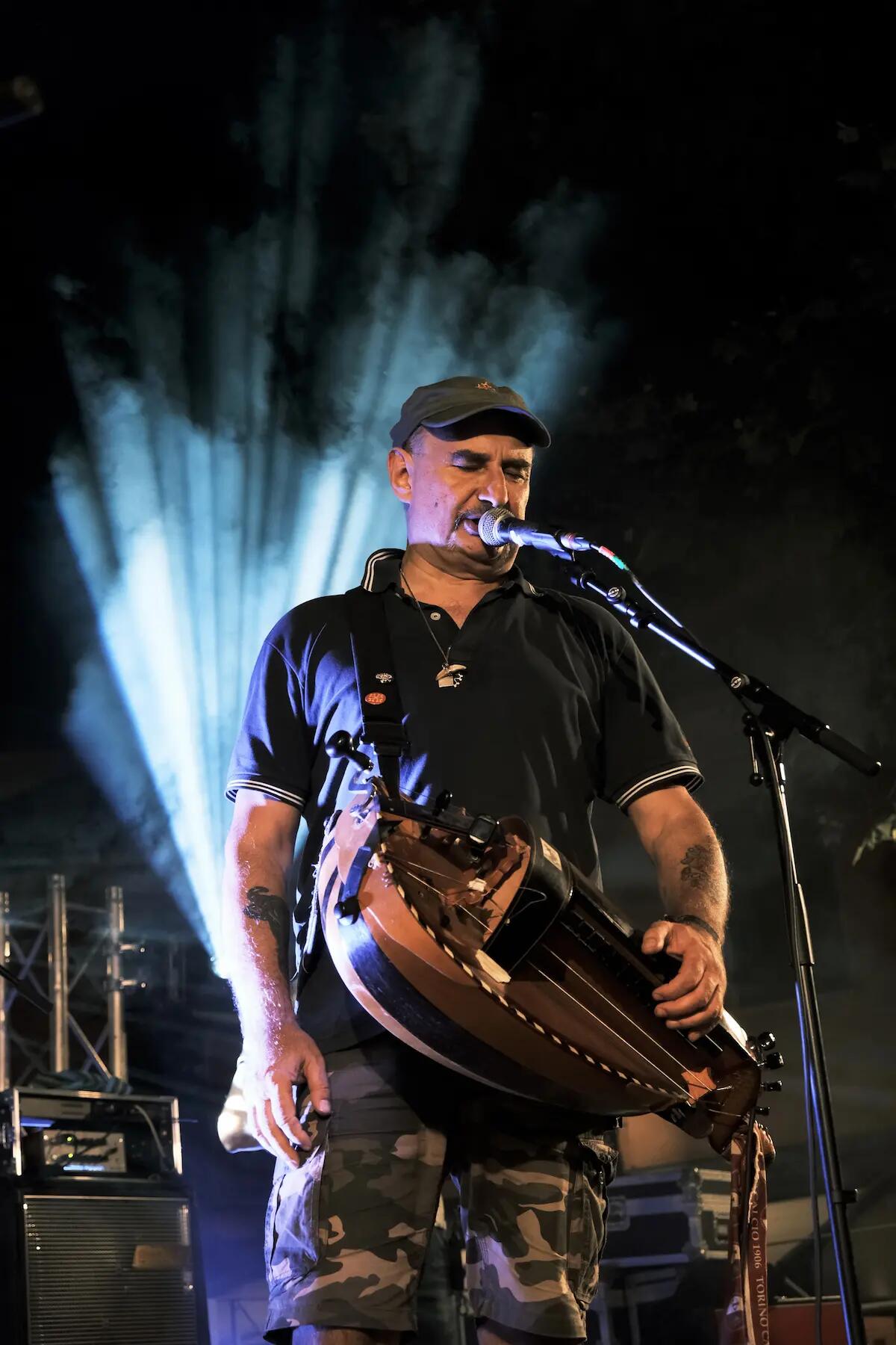 A Gemona Sergio Berardo in trio nel concerto 'Occitania, on amour' - 