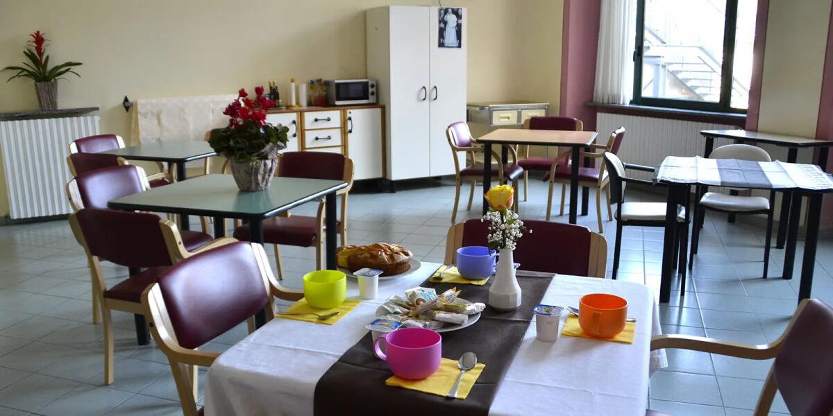 Calano ancora le rette per gli ospiti della Casa di Riposo di Via Crociera a Monfalcone - 