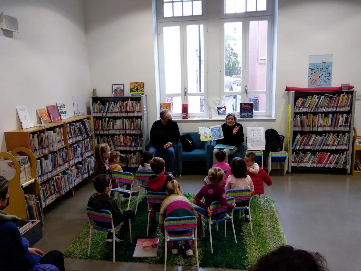 Nati per Leggere: letture per stare insieme in Biblioteca a Monfalcone, anche in autunno - 