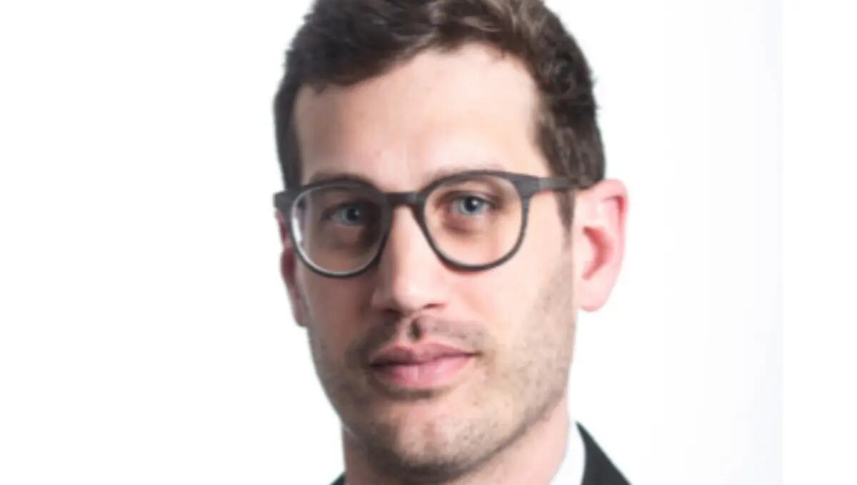 Pauroso scontro tra moto e Mercedes: morto il cardiologo 39enne Michele Pighi - 