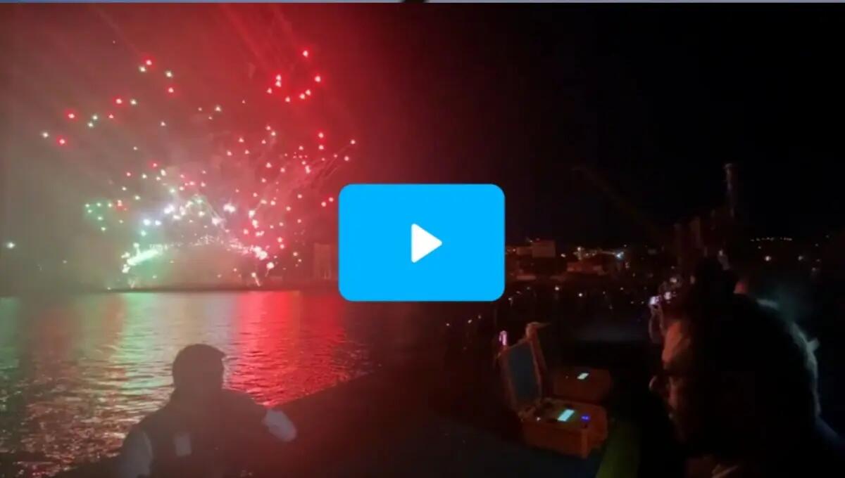 Ferriera di Servola, area a caldo rasa al suolo tra i fuochi d’artificio - VIDEO - 