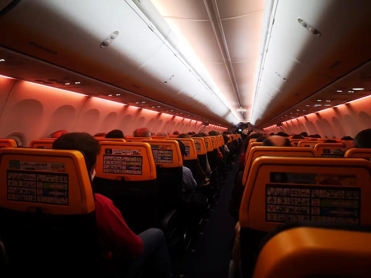 Oltre tre ore di ritardo per i voli Cagliari Venezia e ritorno, ai viaggiatori 250 euro  - 