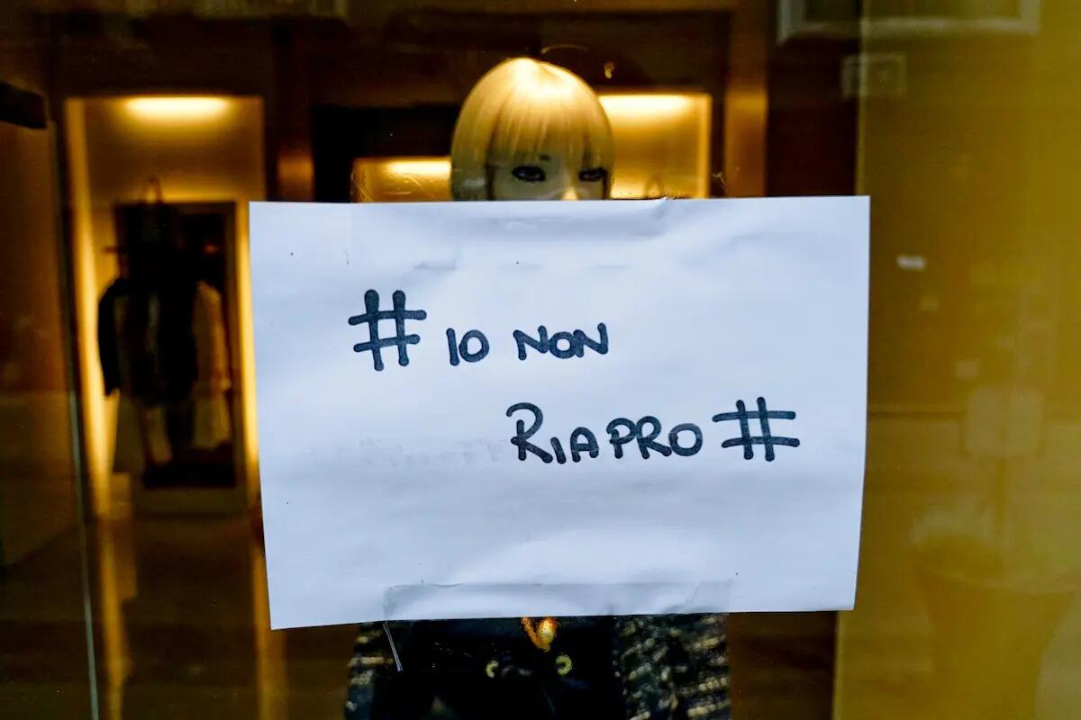 «Nel 2021 persi in Fvg quasi 300 commercianti»: la lenta agonia dei centri storici e periferie - 