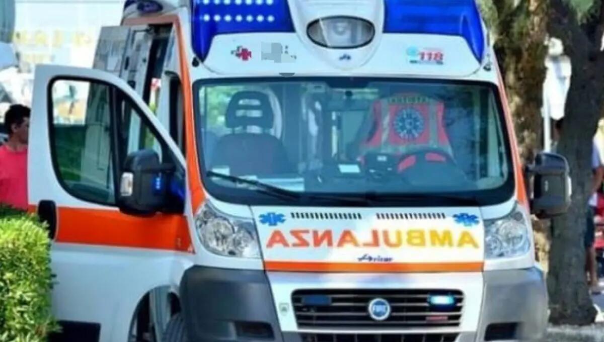 Improvviso malore durante la videoconferenza: morto 32enne - 