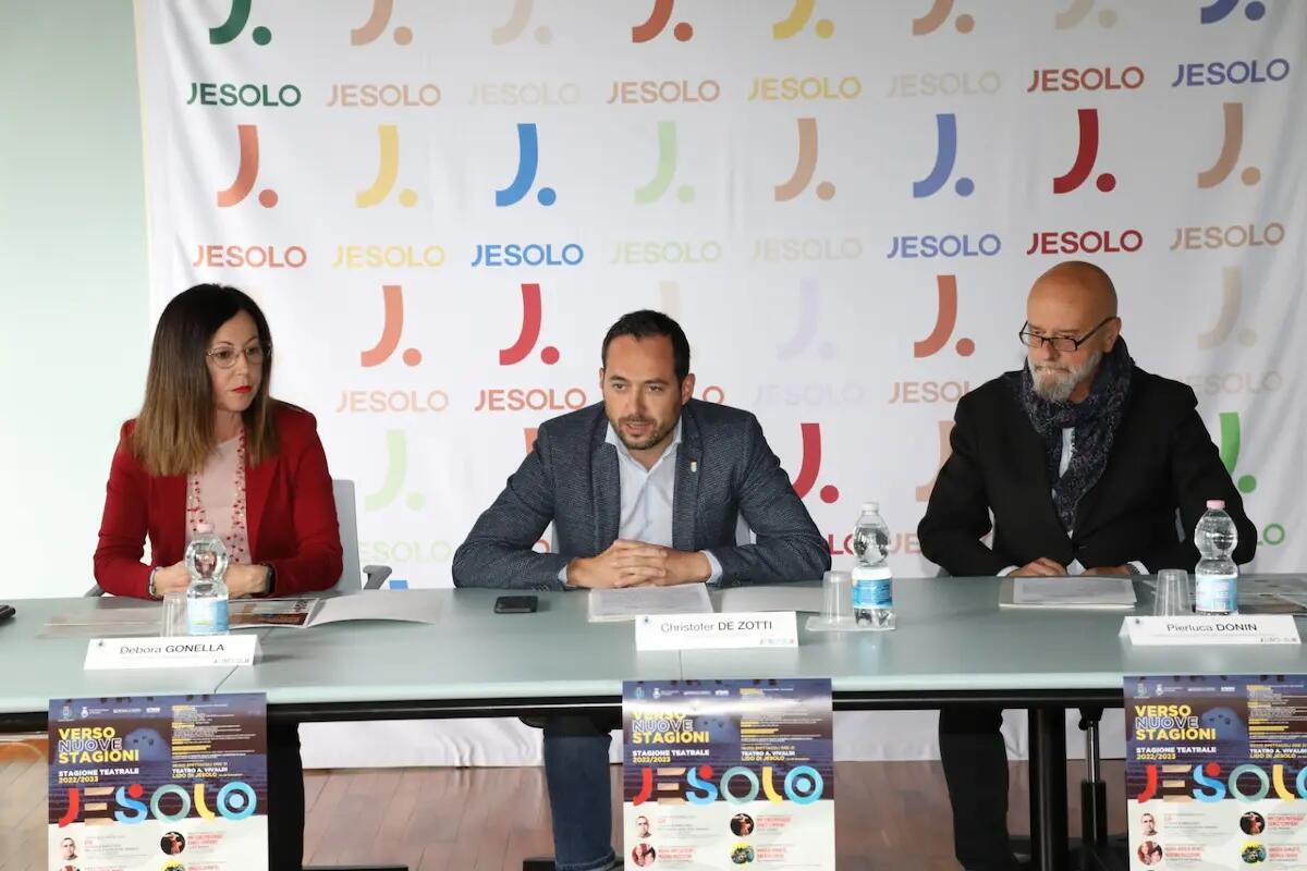 Presentata "Verso Nuove Stagioni", la rassegna teatrale 2022-2023 di Jesolo   - 