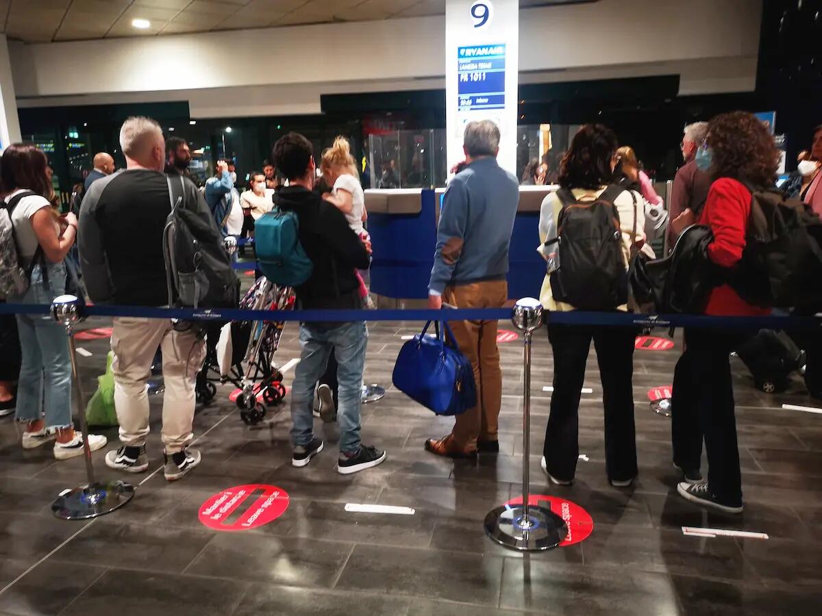 Sciopero aerei 21 ottobre: cosa fare per salvare il viaggio - 